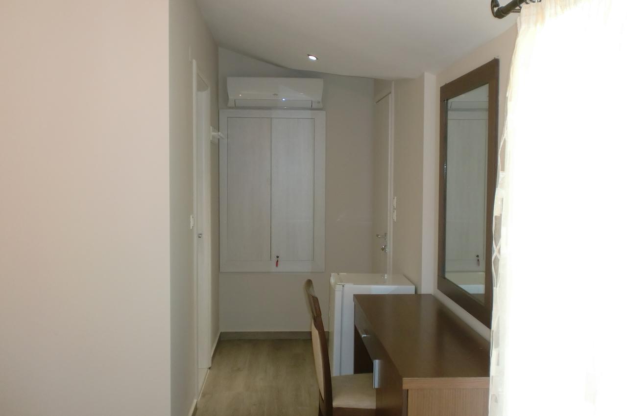 Valena Studios Nydri  Extérieur photo